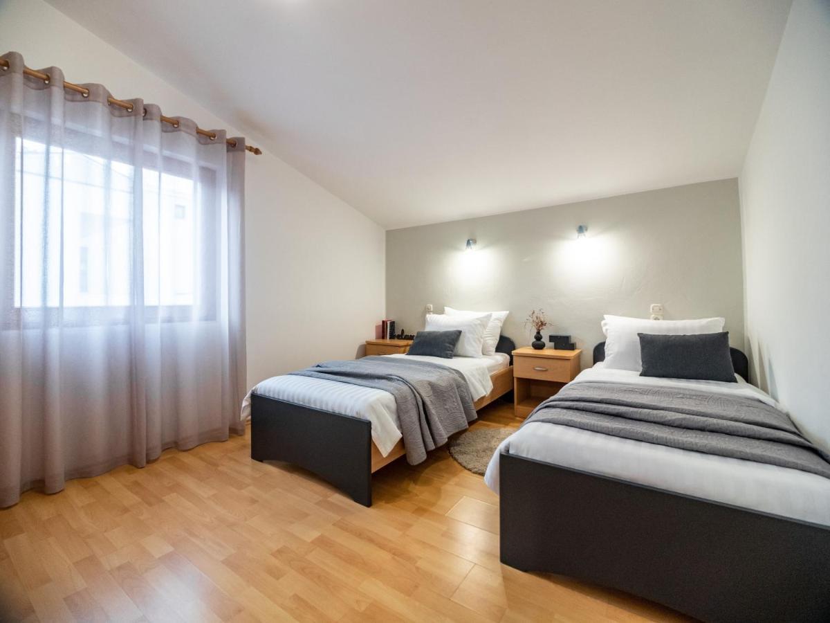 Apartments Antonio 메덜린 외부 사진