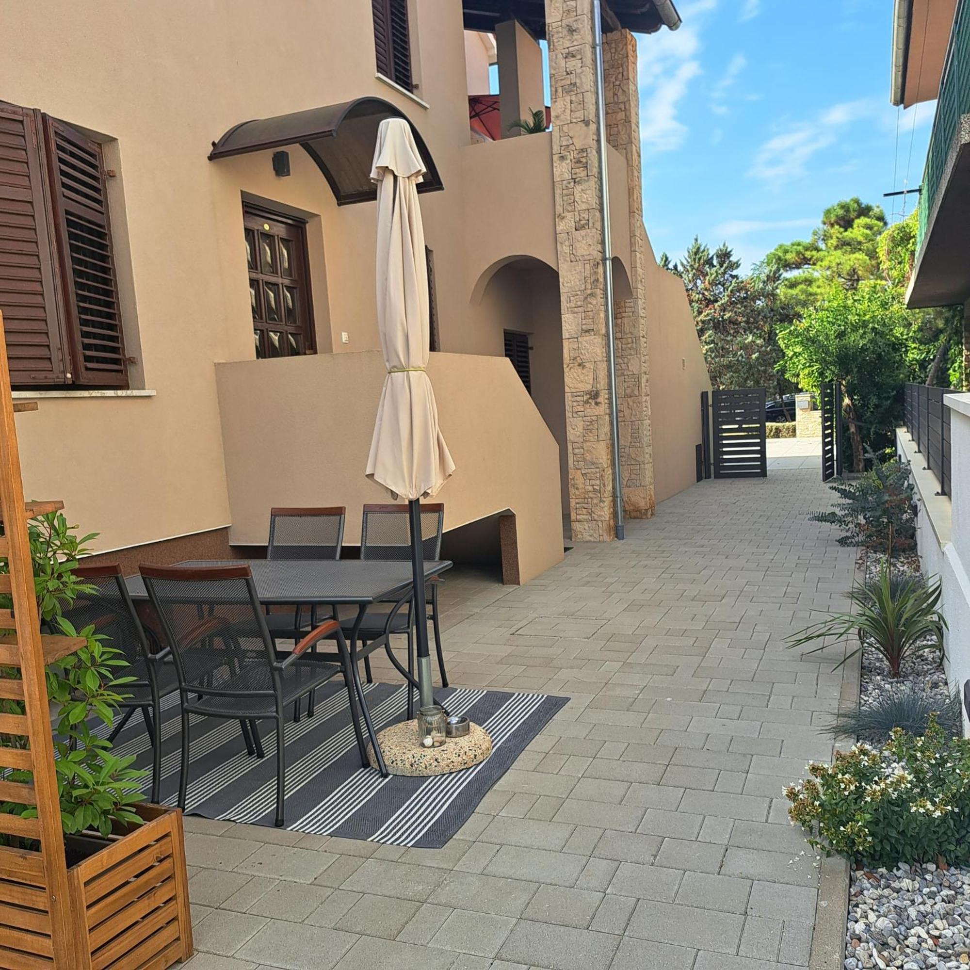 Apartments Antonio 메덜린 외부 사진